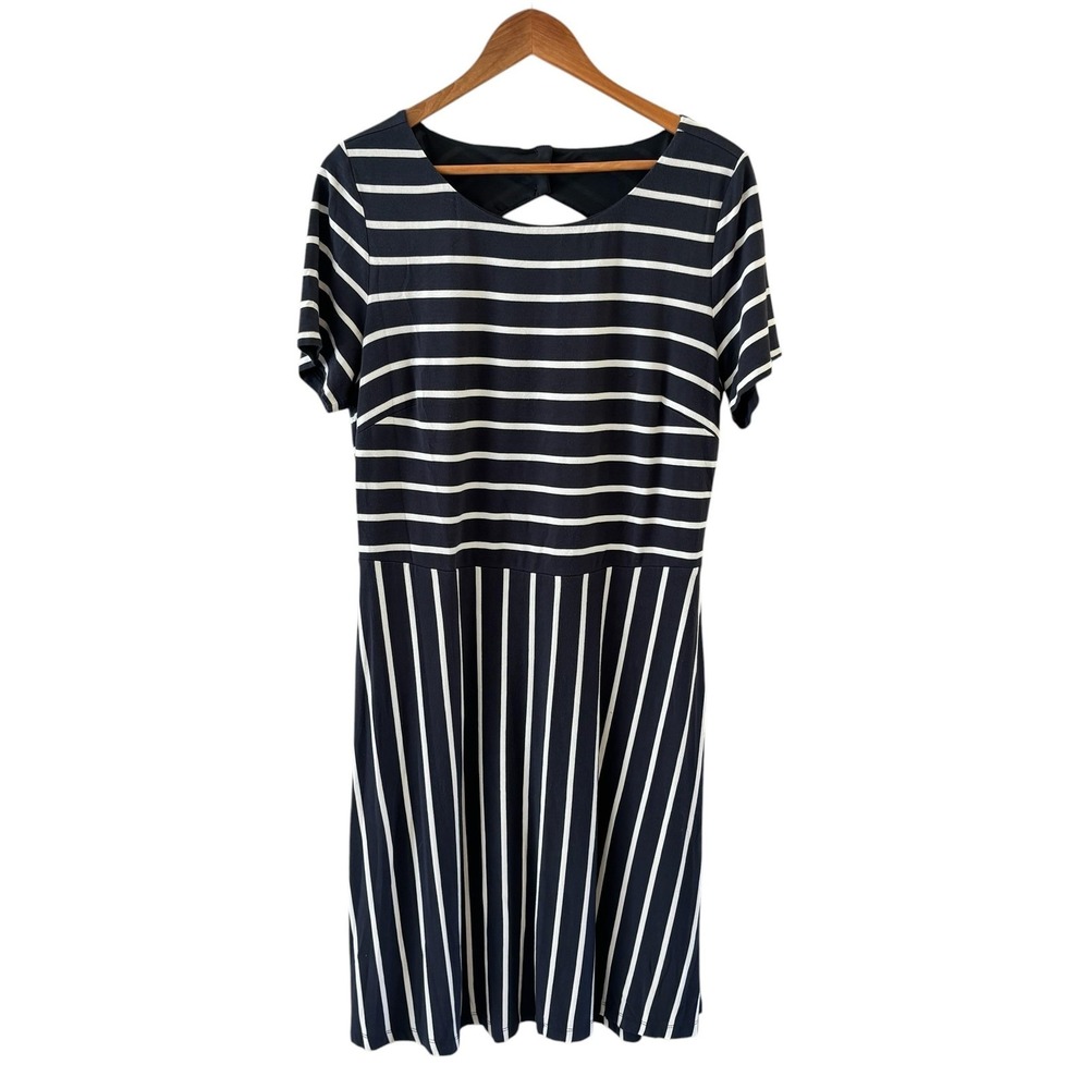 LOFT Plus Dress Womens 16 Blue Stripe Fit Flare Short Sleeve Nautical‎ Cutout